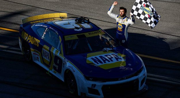 Visit Elliott stabilizes playoff path with win page