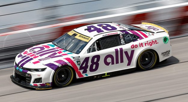 Visit Harris named No. 48 crew chief for 2023 page