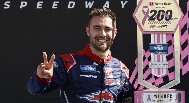 Visit Majeski rolls to Truck win at Homestead; Championship 4 set page