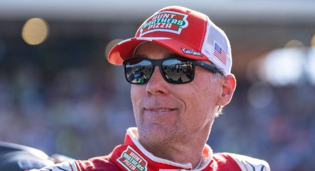 Visit Analysis: Harvick’s Phoenix strength bodes well for finale page