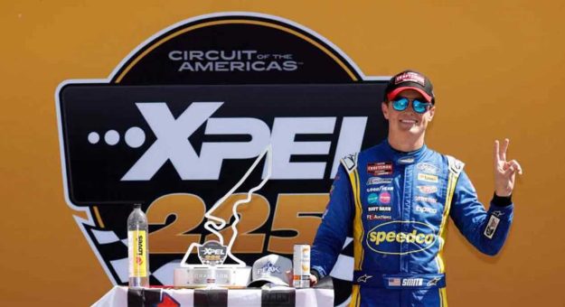 Visit Zane Smith goes back-to-back with Trucks win at COTA page