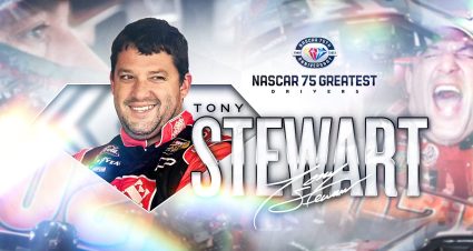 Com Nascar75 Tonystewart Hero.jpg