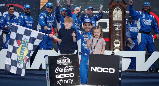 Visit Larson wins at Martinsville for second 2023 win page