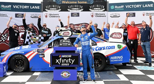 Visit Larson outduels JHN to win in Xfinity Series page
