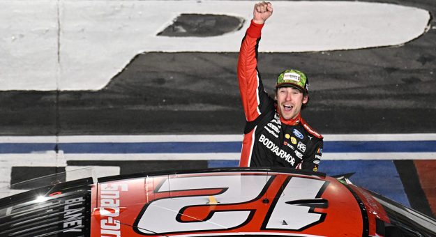 Visit Ryan Blaney ready to move forward page
