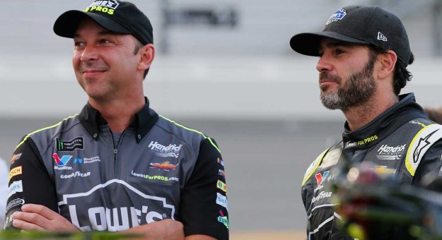 Visit NASCAR HOF Class of 2024 revealed page