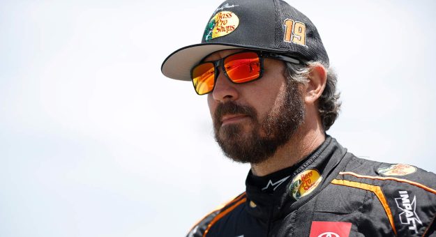 Visit Truex Jr. returning to JGR in 2024 page