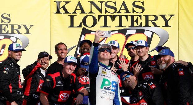 Visit Nemechek rolls to Kansas victory; Xfinity playoff field set page