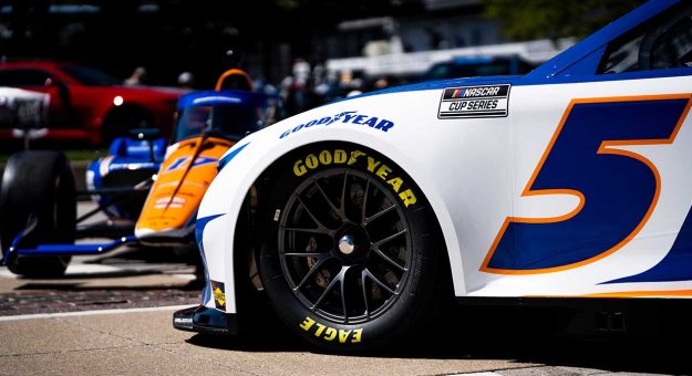 Visit Kyle Larson to test for Indy 500 page
