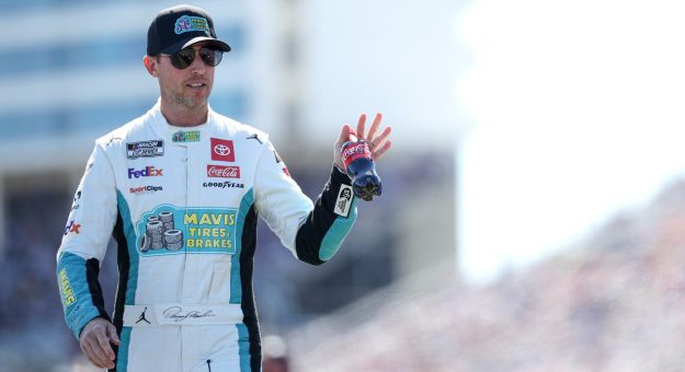 Visit Hamlin seeking path to title in Miami page