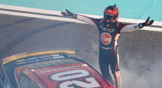 Visit Christopher clinches return to Champ 4 page