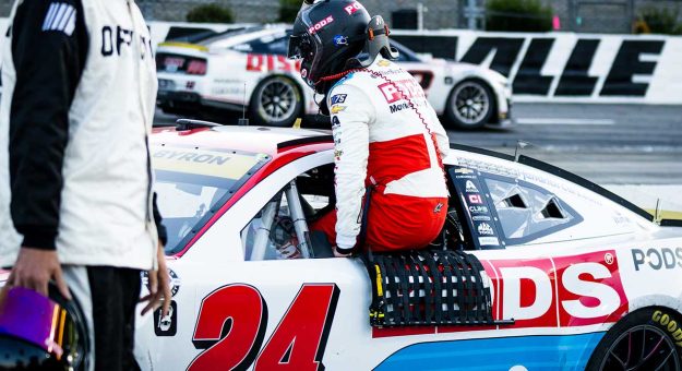 Visit Byron in, Hamlin out for ’23 title bout page