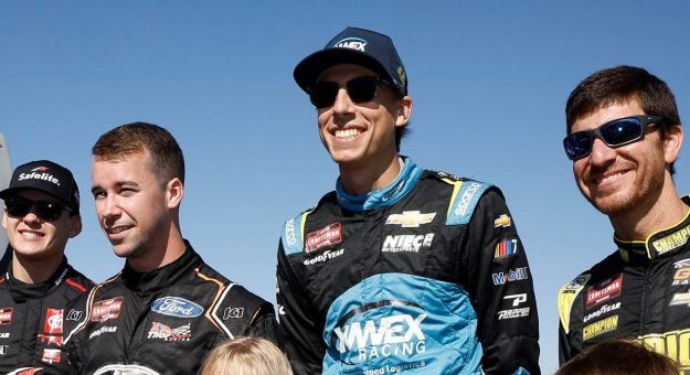 Visit Truck title favorites locked in for Phoenix finale page