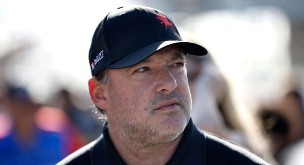 Visit Stewart on if SHR can have turnaround 2024: ‘God, I hope so’ page