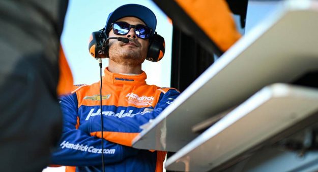 Visit Larson completes IndyCar test at Phoenix page