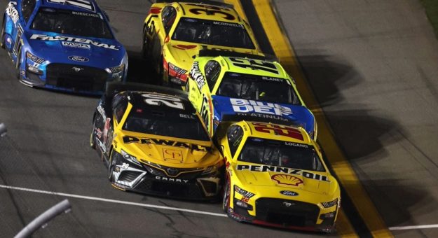 Visit Daytona 500 qualifying, Duels format page