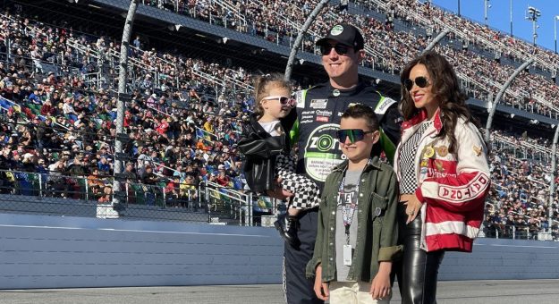 Visit Kyle Busch’s pursuit to win Daytona 500 page