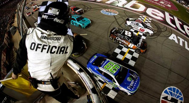 Visit Daniel Suárez wins after photo finish at Atlanta page