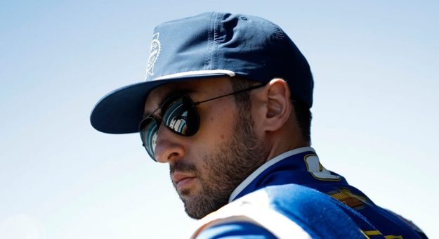 Visit Elliott hungry for Victory Lane return page