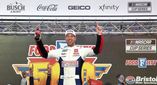 Visit Hamlin scores Bristol win page