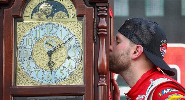 Visit Byron wins on emotional day for Hendrick page