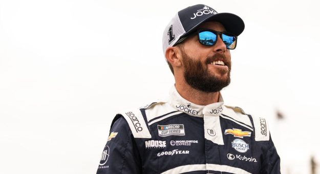 Visit Chastain moving on from Texas incident page