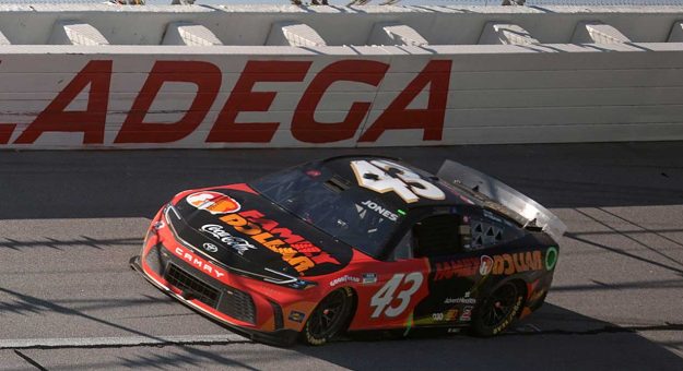 Visit Erik Jones released from local hospital page