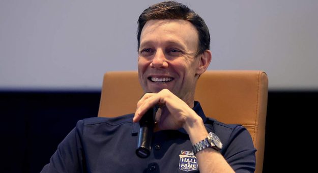 Visit Matt Kenseth rules out racing return page
