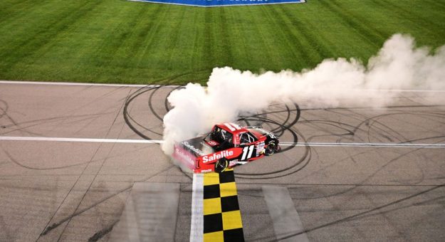 Visit Heim dominates Truck race at Kansas page
