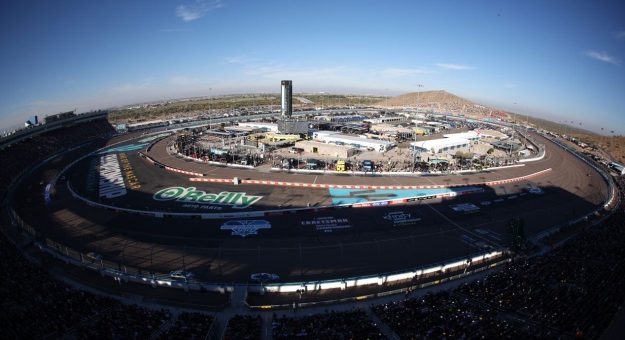 Visit Phoenix Title Race returns in 2025 page