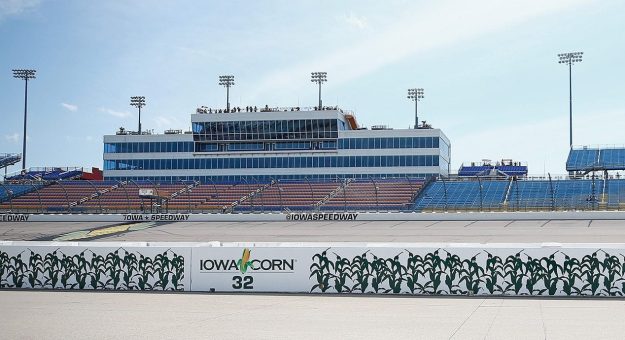 Visit Story lines in focus for Iowa page