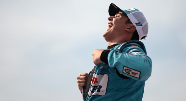 Visit Mayer wins Xfinity race at Iowa page