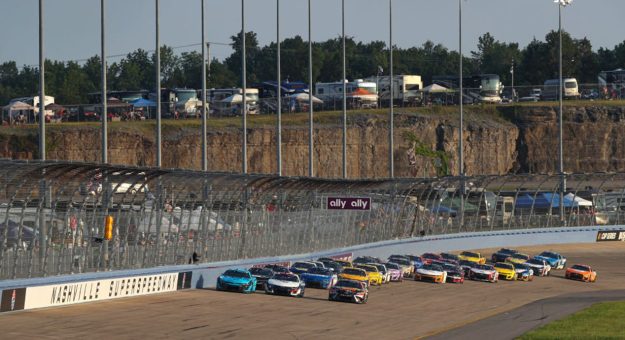 Visit The Field of 16 entering Nashville page