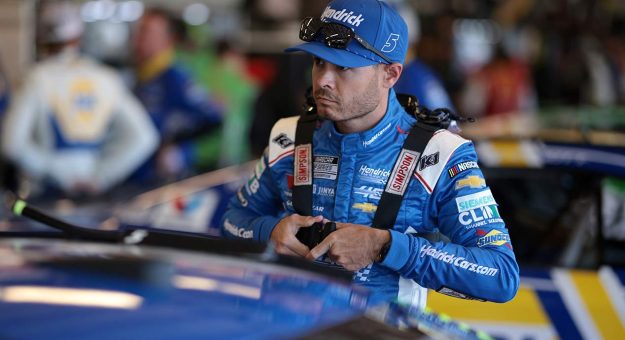 Visit Larson, Hamlin discuss run-ins page