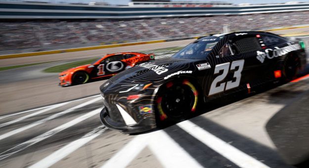 Visit Chastain, Wallace in tight battle for final playoff spot page