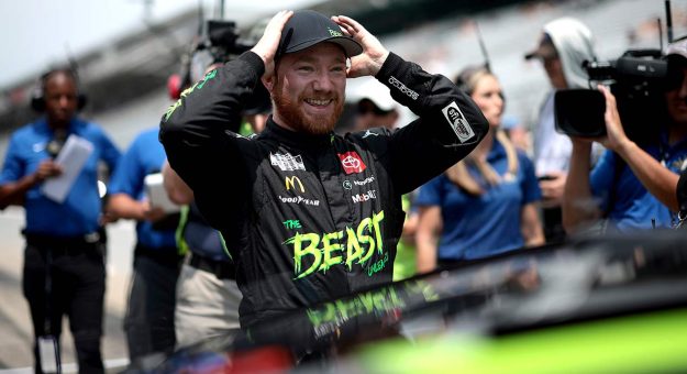 Visit Reddick seeking Darlington win, regular-season title page