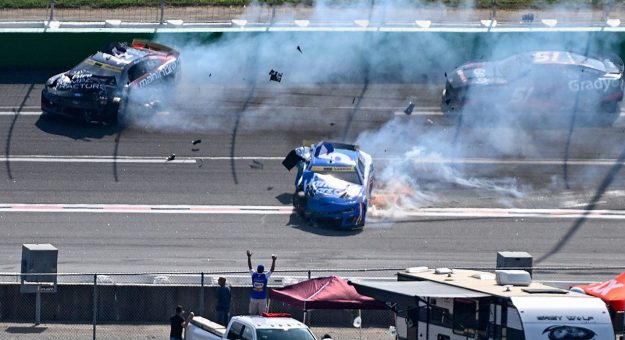 Visit Analyzing Briscoe, Larson playoff damage page