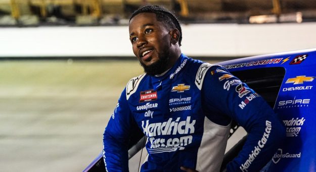 Visit Caruth muscles to third at Bristol page