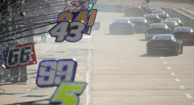 Visit The fastest Champ 4 pit crews page