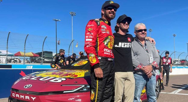 Visit Longtime racer Martin Truex Sr. dies at 66 page