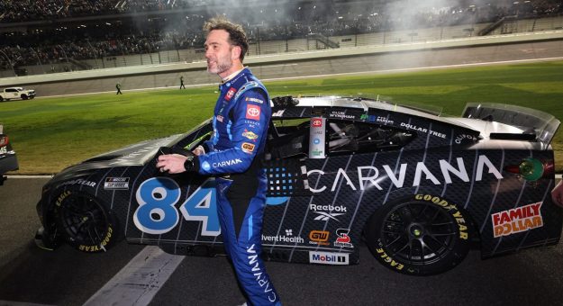 Visit Legacy M.C. enjoys big night at Daytona page