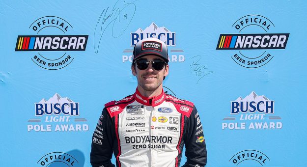 Visit Ryan Blaney speeds to Busch Light Pole page