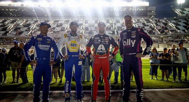 Visit Vintage Hendrick performance at Darlington? page