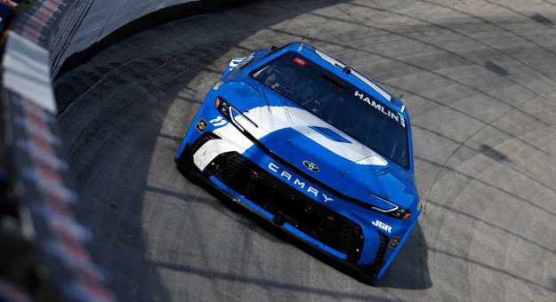 Visit Hamlin sees win streak fall at Bristol page