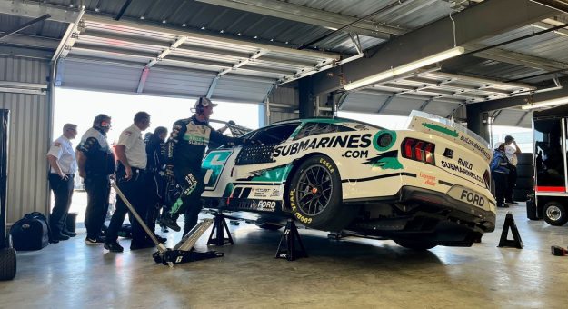 Visit Stage 1 wreck collects Blaney, Keselowski page