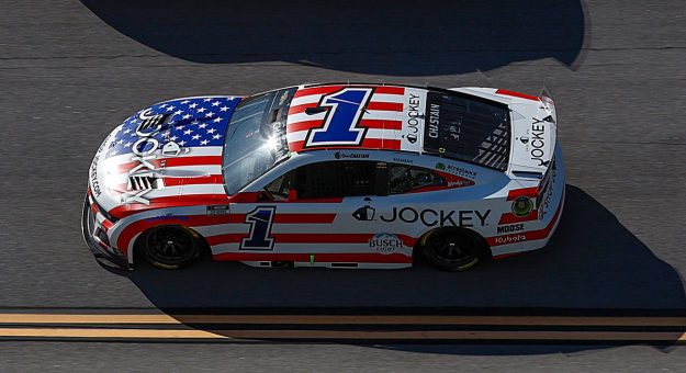 Visit Chastain blocks Toyotas at Talladega page
