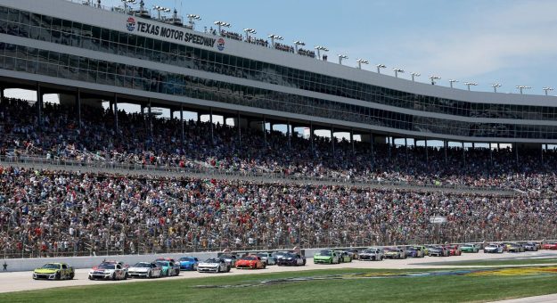 Visit Drivers in focus leaving Texas page
