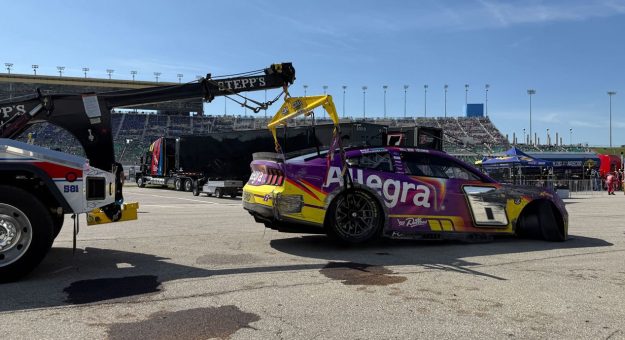 Visit Brad Keselowski’s promising day foiled by wall scrape page