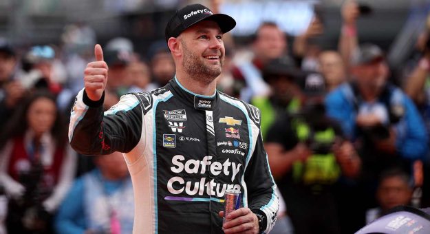 Visit Mexico City win turns SVG’s season around page