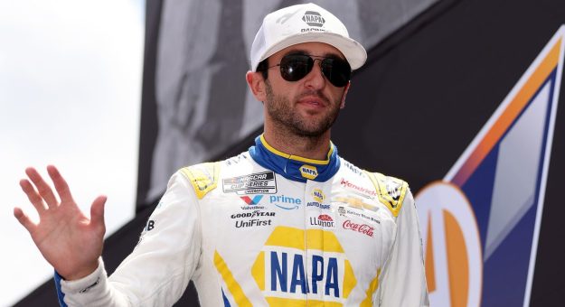 Visit Elliott tops standings before Indianapolis page